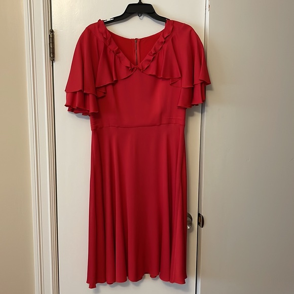 Dolce & Gabbana silk ruffles midi dress - Picture 6 of 14